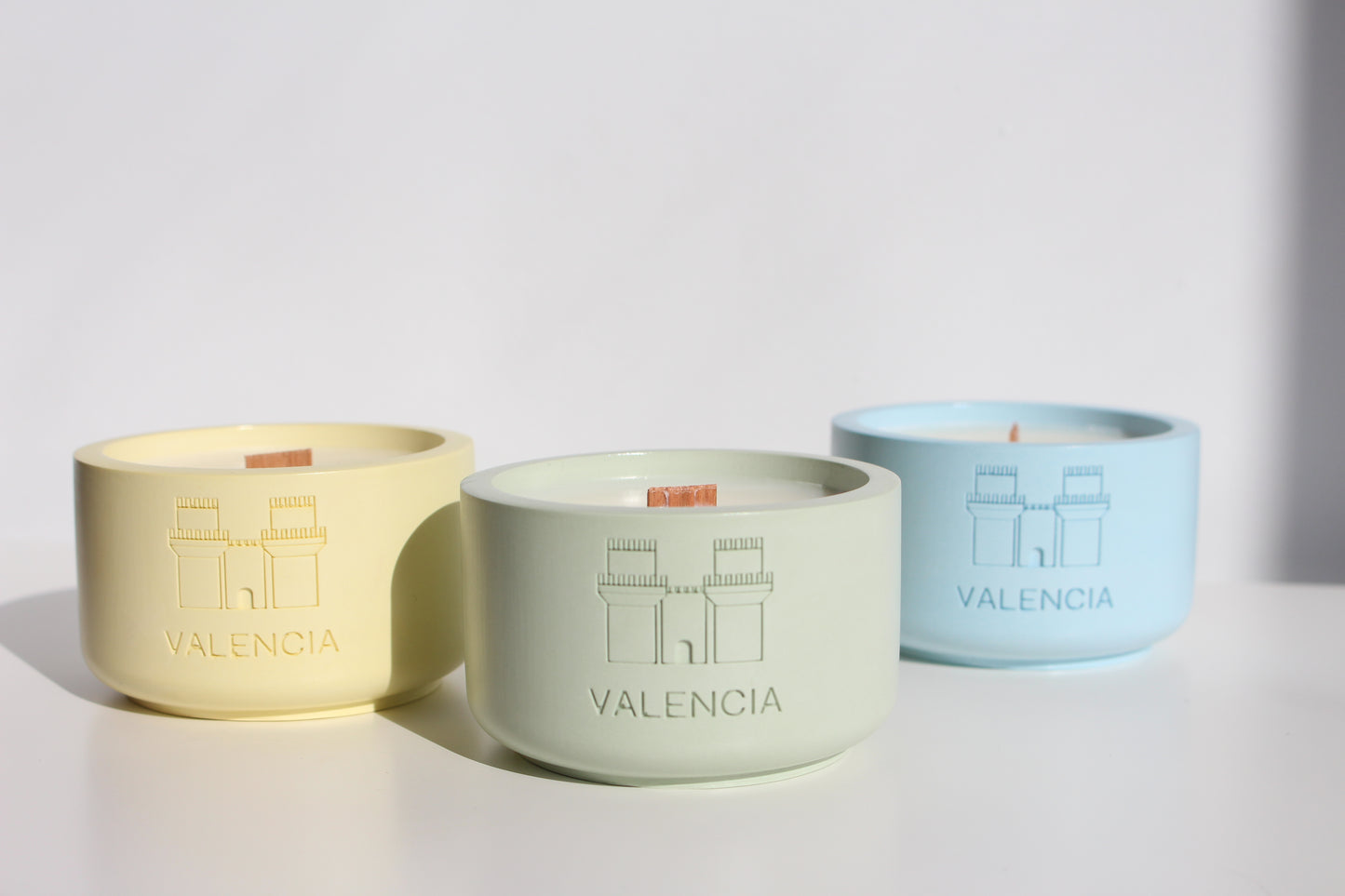 Valencia candle