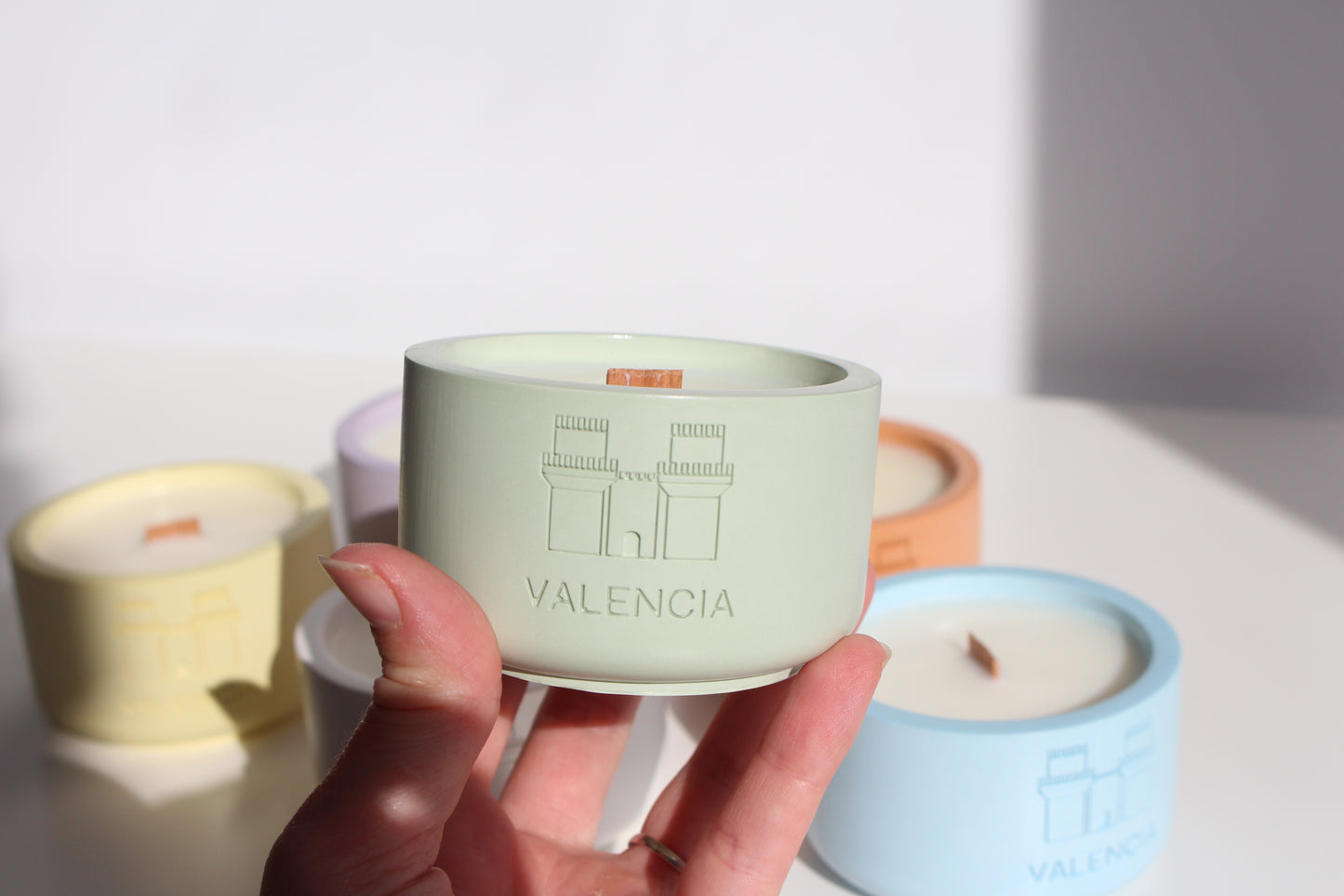 Valencia candle