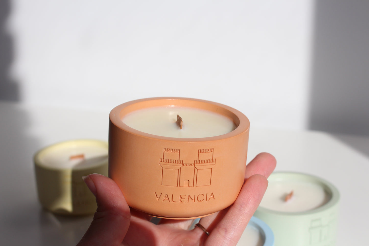 Valencia candle