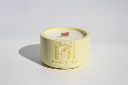 Barcelona candle - Arc de Triomf